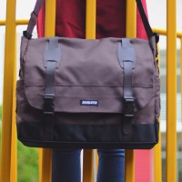Jual TAS ROCKET MESSENGER HARLOTH (BROWN/COKLAT) Murah
