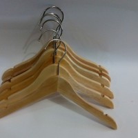 Jual Hanger kayu anak anak natural gantungan baju kayu anak Murah