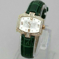 jam tangan,new gucci wanita kws,tali warna hijau