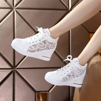Jual SEPATU WANITA BOOTS PUTIH BRUKAT WEDGES INSIDE HAK DALAM SNEAKERS Murah