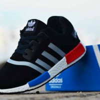 Promo sepatu sneakers pria keluaran terbaru adidas nmd runner