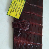 Dompet Kulit Buaya Asal Merauke (Untuk Wanita)