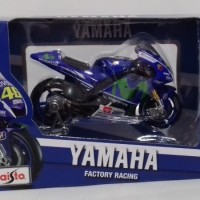 Jual Maisto 1/18 Yamaha YZR-M1 2015 - Valentino Rossi #46 Murah