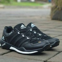 Sepatu sport hiking lari jogging terheboh terbaru ADIDAS TERREX