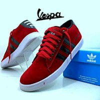 SEPATU ADIDAS VESPA RED STRIP BLACK MEN