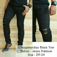 celana jeans hitam sobek / hitam pekat robek