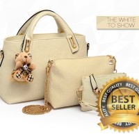 Tas Wanita Import Bear New Spring Prada JKI004BA (4 tas + bear) White