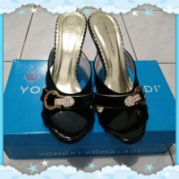SANDAL PESTA WANITA/HIGH HEELS YONGKI KOMALADI