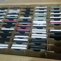 SONY XPERIA ZR RAM 2 GB KAMERA 13 MP