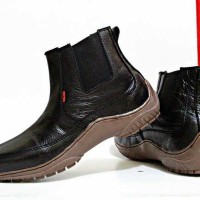 Jual SEPATU BOOTS PRIA KICKERS Kulit Hitam Baru
