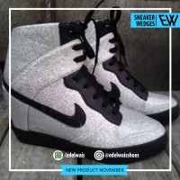 Jual sepatu sneaker wedges heels wanita nike silver boots shoes Murah
