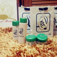 Jual CREAM KALIMANTAN ORIGINAL/KLT/PEMUTIH WAJAH AMAN DAH AMPUH 100% Murah