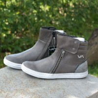 Sepatu Mid Boot Anak / Remaja VADO # Milley