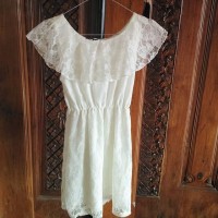 Jual Preloved White Lace Dress Murah