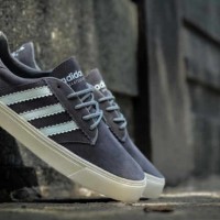 Promo Sepatu Adidas Stan Seeley Keluaran Terbaru Super Murah Pria 4
