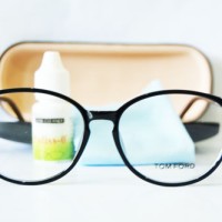 Jual FRAME KACAMATA KOREA TOMFORD 8018 HITAM + LENSA ANTIRADIASI MINUS BACA Murah