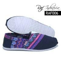 Jual WAKAI Motif Dongker Tribal - Sepatu Pria dan Wanita Murah