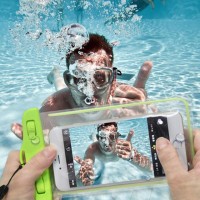 Jual Waterproof Case HP - Case HP Anti Air Murah