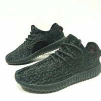 sepatu casual adidas yzy terbaru