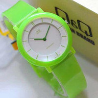 Jam Tangan Q&Q Wanita Warna HIJAU Q&Q Vq94 Qq Vq-94 Cewe / Perempuan /