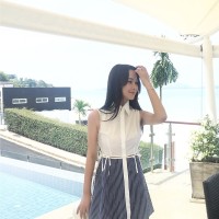 Baju Fashion Wanita Terusan Dress Tanpa Lengan Keren Modis Masa Kini