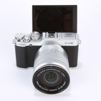 Fujifilm XA2 Kit 16-50mm f/3.5-5.6 OIS II - Kamera Mirrorless - BLACK