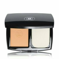 chanel le teint ultra teint ultraweat flawless compact foundation