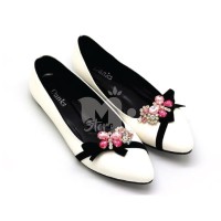 FLAT SHOES - DANKS KODE: Putih pita akesosris