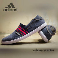 Sepatu Gaya / Sepatu Adidas Slip On Slop Casual Fashion Pria
