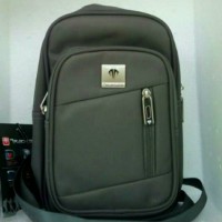 tas sling bag merk tracker keren