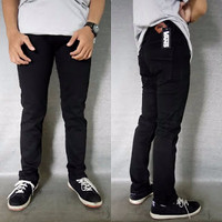 Jual GROSIR CELANA JEANS SKINNY VANS HITAM PEKAT Murah