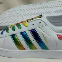 DISKON,SALE,SEPATU ADIDAS MURAH,ADIDAS SUPERSTAR HOLOGRAM TERMURAH