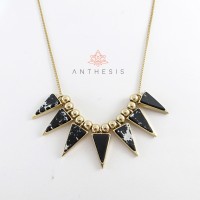 Jual KALUNG IMPORT GEMSTONE HITAM SEGITIGA Murah