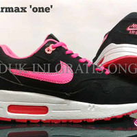 SEPATU MURAH NIKE - AIRMAX ONE WOMEN EDISI TERBARU 01