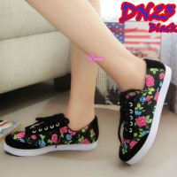 Flat shoes sepatu casual kets flower bunga hitam black unik murah