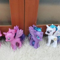 Mainan pajangan figure My little pony Hasbro set 4 pcs