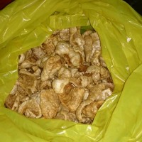 Jual Rambak Babi(Kerupuk Kulit Babi) Murah