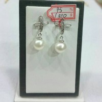 Anting Emas Mutiara Air Laut