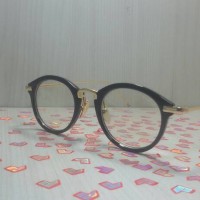 kacamata thom browne