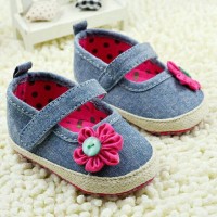 Jual Sepatu Prewalker Bayi / Anak Denim Flower Murah