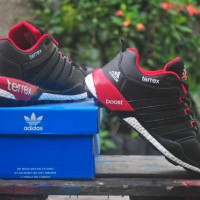 sepatu casual adidas terrex boost #1 termurah
