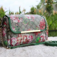 TAS GUCCI YOYO 9073