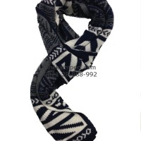 SYAL MUSIM DINGIN / SCARF UNISEX BERMOTIF