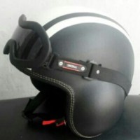 HELM PILOT HITAM SLERET PUTIH