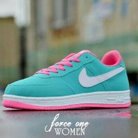 Sepatu Nike Force Biru cewek Kado Hadiah Keets baru ringan kerem unik