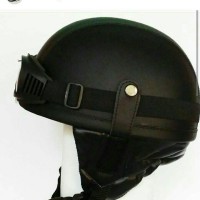 Helm Chip Chips Hitam Retrob Classic Vespa