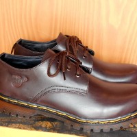 Jual Docmart Low 3 hold Hitam dan Coklat Kulit asli Murah