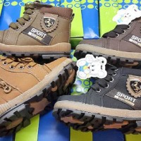 801 import sepatu children boot bot bulu anak model docmart (dr marten