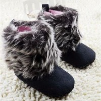 Prewalker Boot Fluffy Black Grey Sepatu Prewalker Bayi Lelaki Perempua