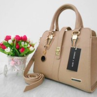 tas wanita murah charles n keith